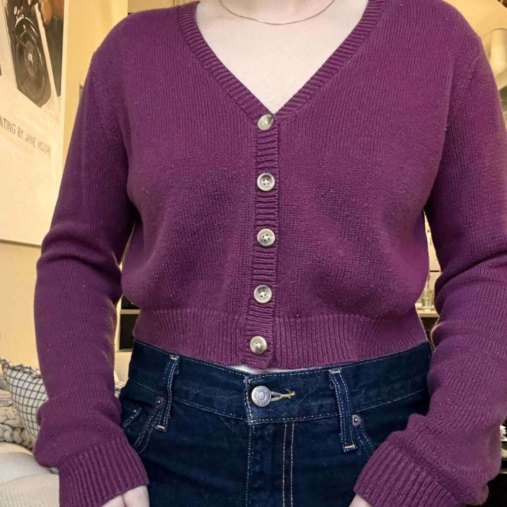 Maroon cropped cardigan